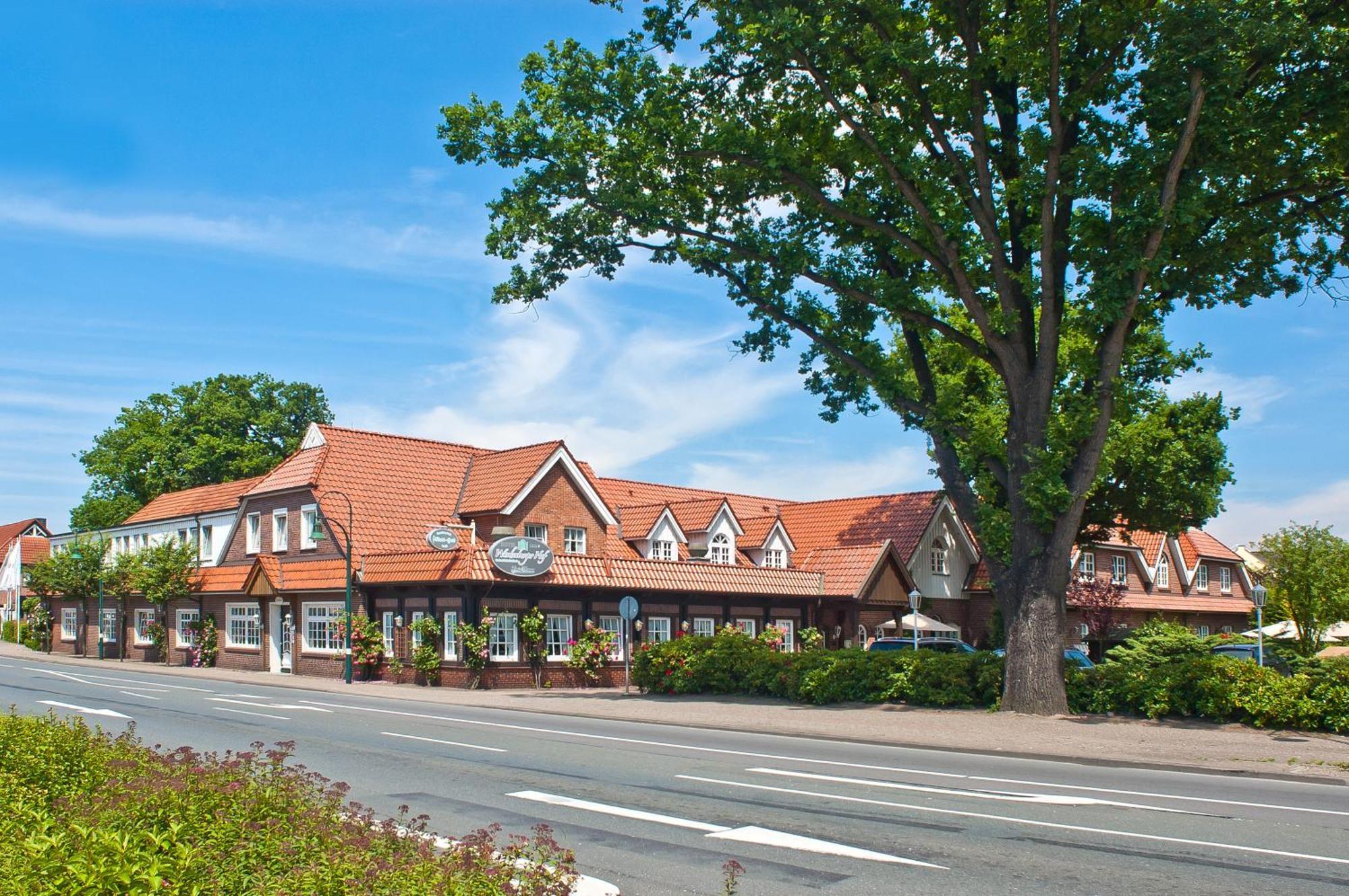 Hotel Wardenburger Hof ภายนอก รูปภาพ